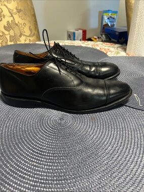 Men's Allen Edmonds Classic Black Leather Cap-Toe Dress Shoes
